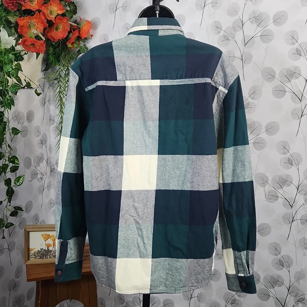 Springfield Plaid Flannel - Picture 8 of 10
